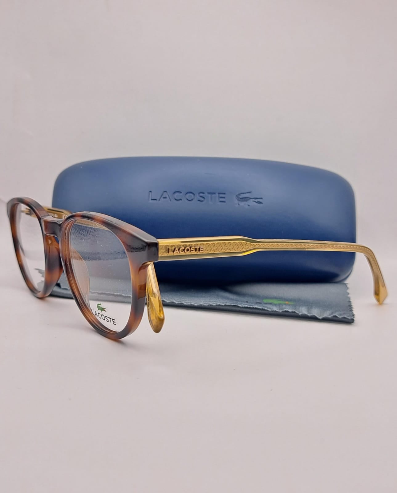 LACOSTE